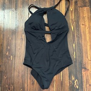 Adore Me black swimsuit with cutout -M